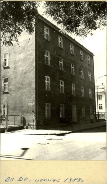 budynek mieszkalny, skan 2