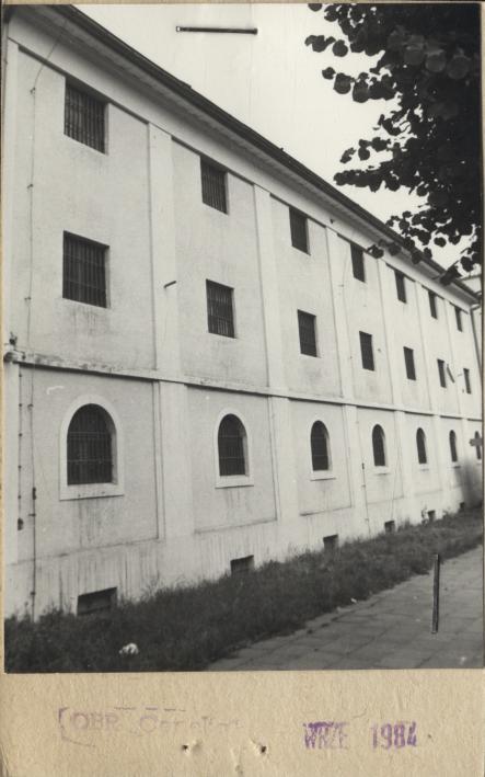 magazyn, skan 2