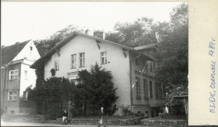 willa (ob. Biuro Notarialne), skan 2