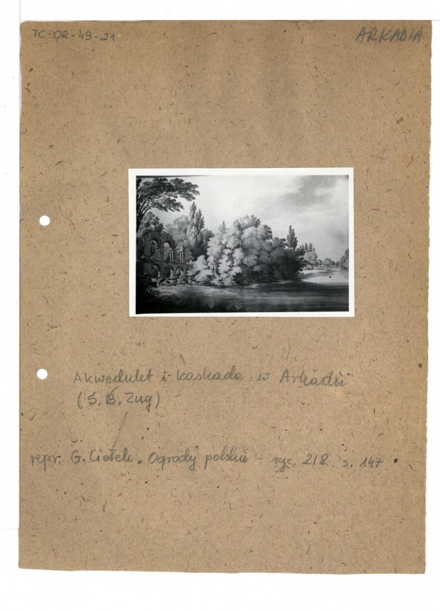 reprodukcja rysunku Szymona Bogumiła Zug z: Ciołek Gerard, Ogrody polskie, rycina 218, s. 147 przedstawiająca Akwedukt i kaskadę, skan 1