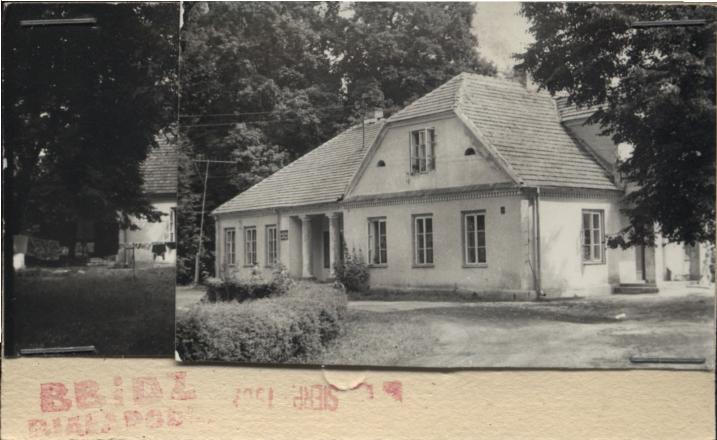 dwór, skan 2
