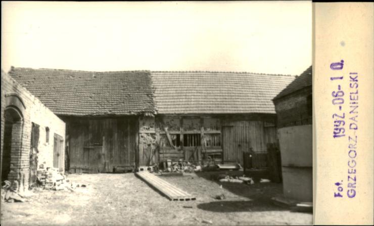 stodoła, skan 2