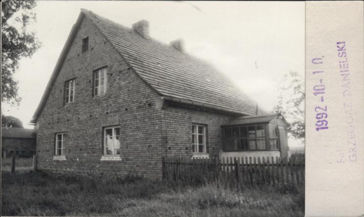 budynek mieszkalny, skan 2