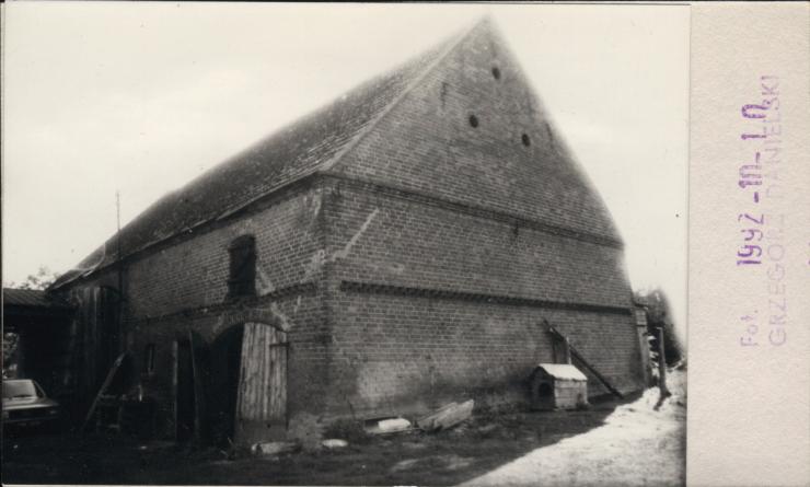 stajnia, skan 2