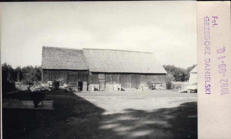 stodoła, skan 2