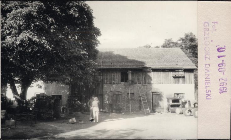 stajnia, skan 2