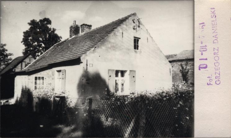 budynek mieszkalny, skan 2