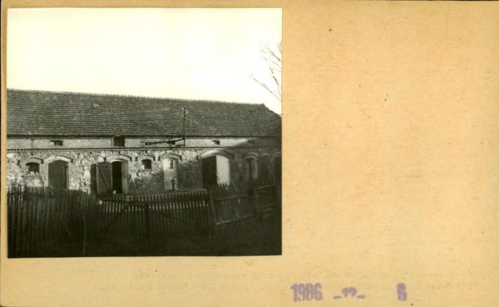 budynek gospodarczy, skan 2