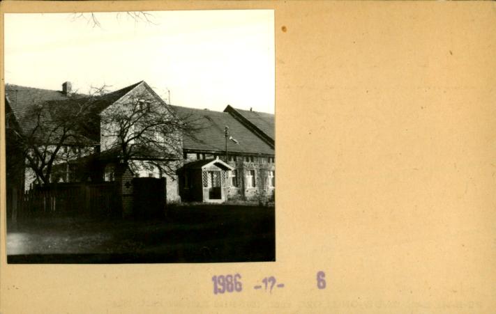 dom, skan 2