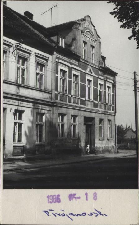 dom, skan 2