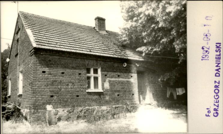budynek mieszkalny, skan 2