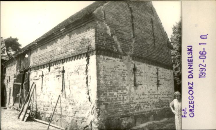 stodoła, skan 2