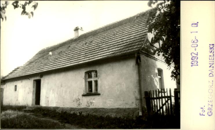 budynek mieszkalny, skan 2