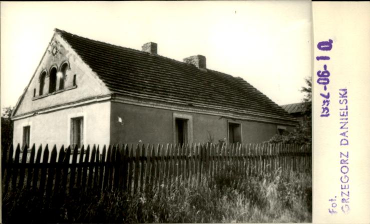 budynek mieszkalny, skan 2