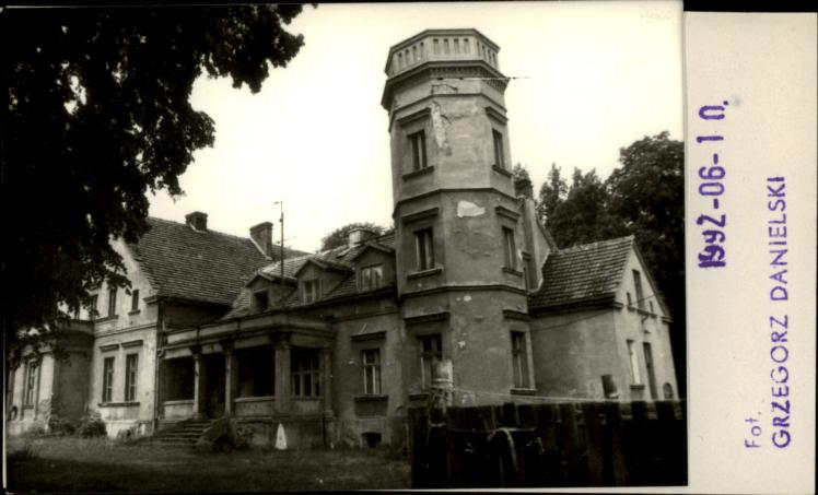 pałac, skan 2
