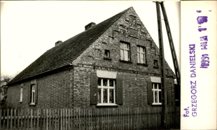 budynek mieszkalny, skan 2