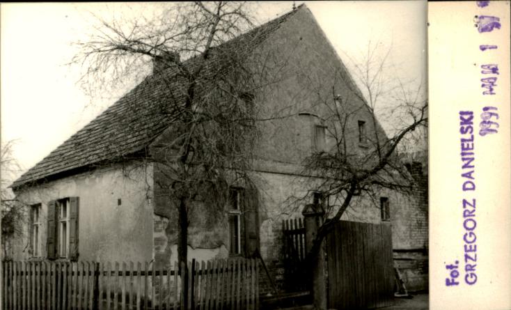 budynek mieszkalny, skan 2