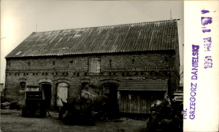 budynek gospodarczy, skan 2