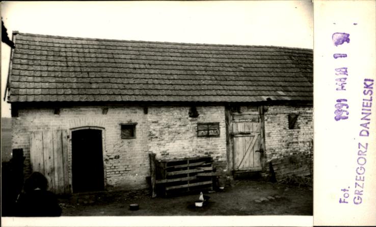 budynek gospodarczy, skan 2