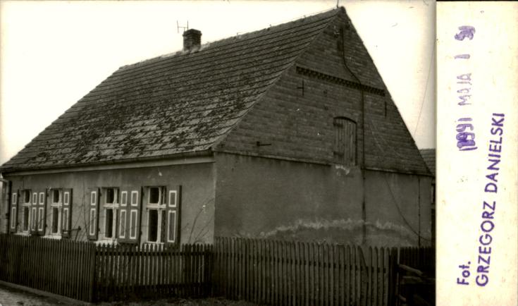 budynek mieszkalny, skan 2