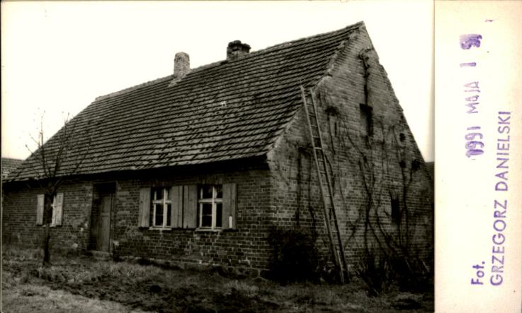 budynek mieszkalny, skan 2