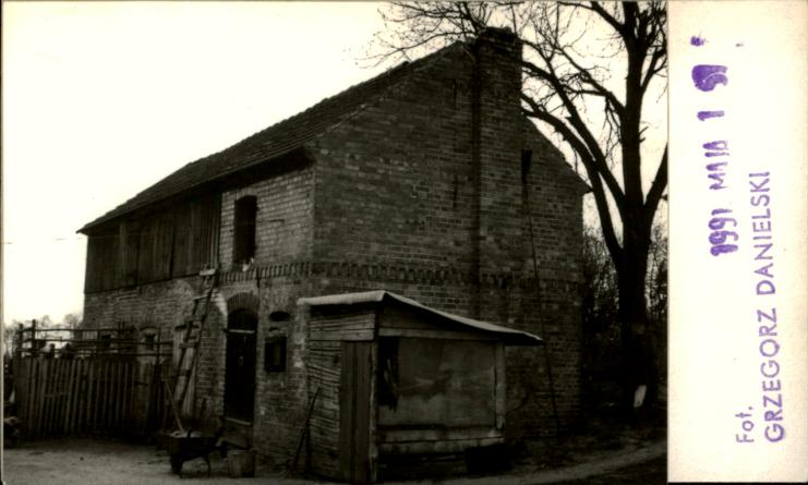 budynek gospodarczy, skan 2