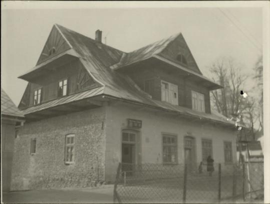 dom ludowy, skan 3
