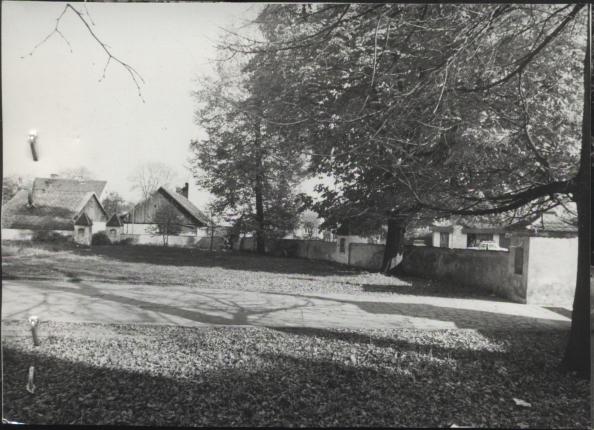 ogrodzenie starego (nieistniejącego) kościoła, skan 3
