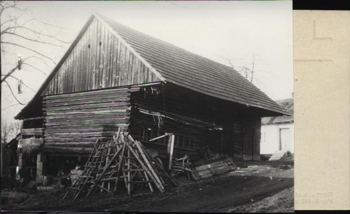 stodoła, skan 2