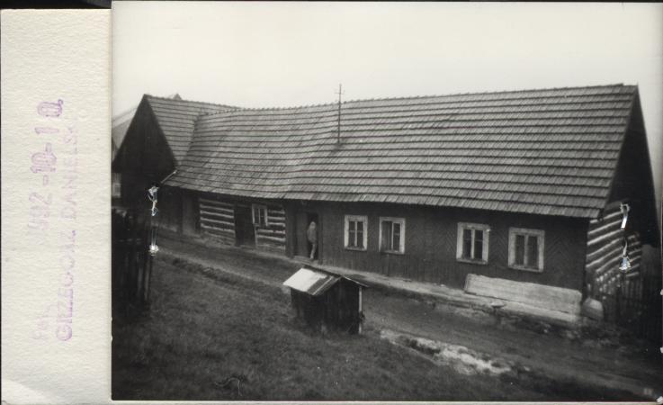 budynek mieszkalny, skan 2