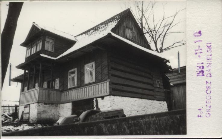 budynek mieszkalny, skan 2