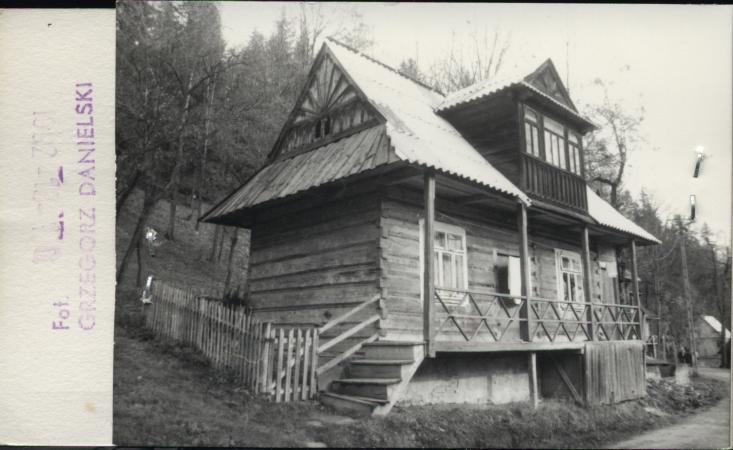 budynek mieszkalny, skan 2