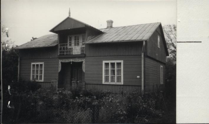 dom w zagrodzie, skan 2