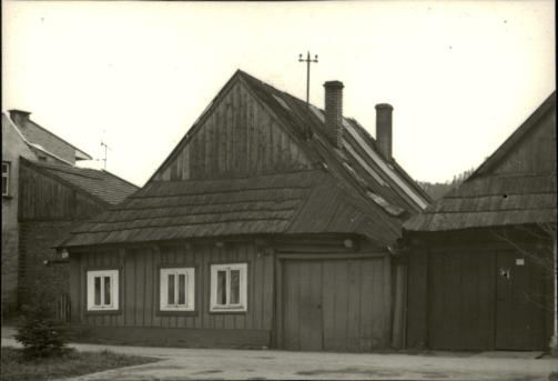 dom, skan 7