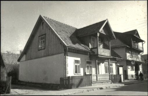 dom, skan 9