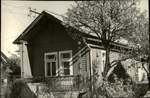 dom, skan 9