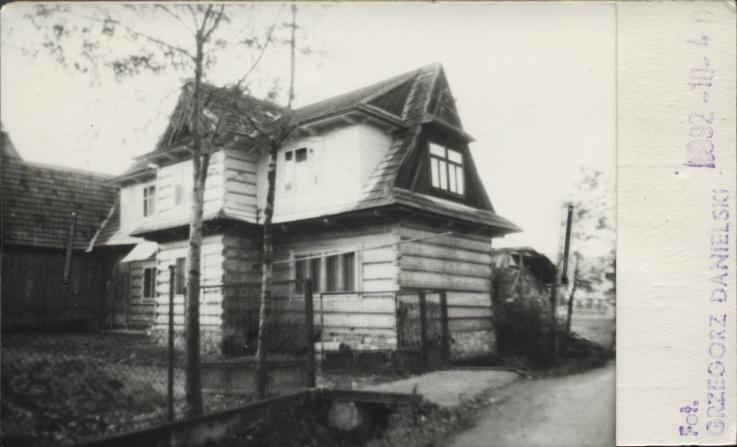 budynek mieszkalny, skan 2