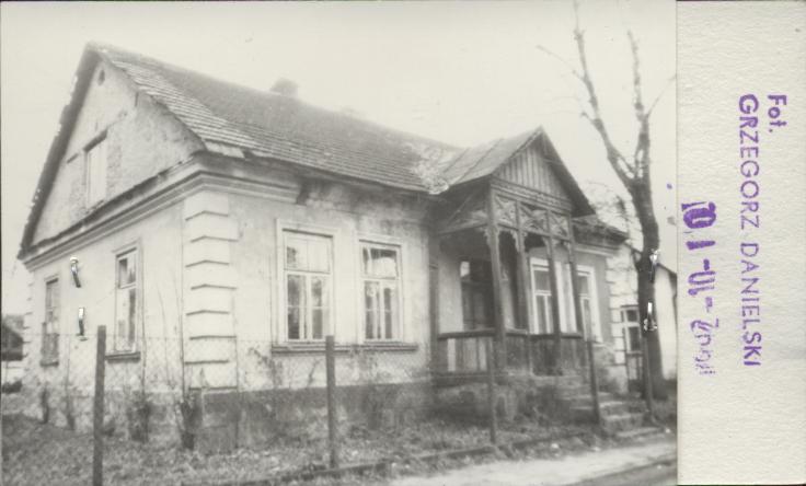 budynek mieszkalny, skan 2
