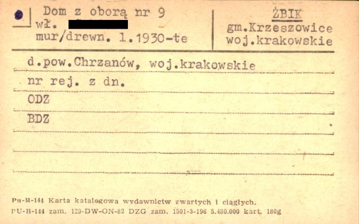 dom z oborą, skan 1