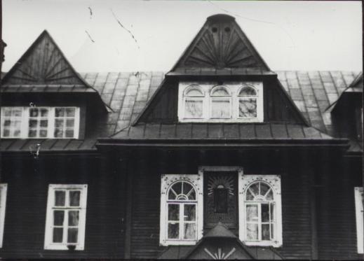 dom, skan 4