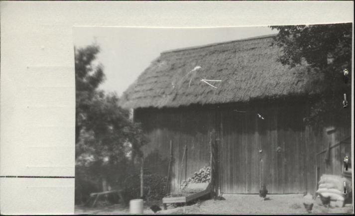 stodoła przy domu, skan 2