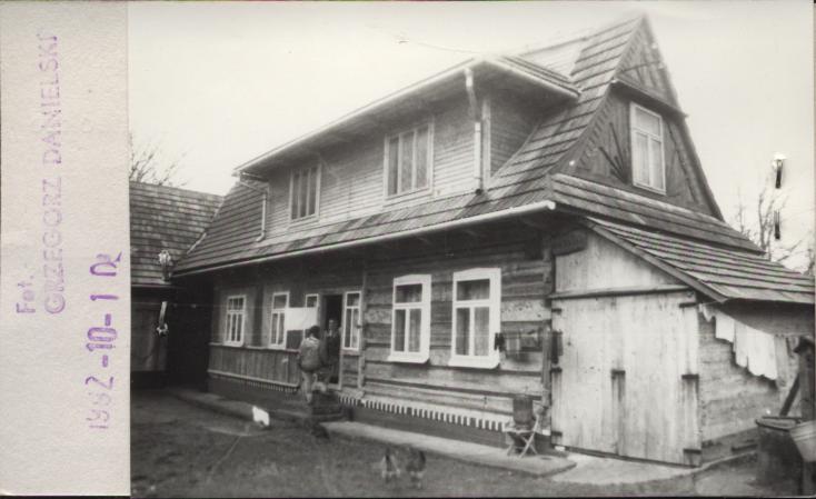 budynek mieszkalny, skan 2
