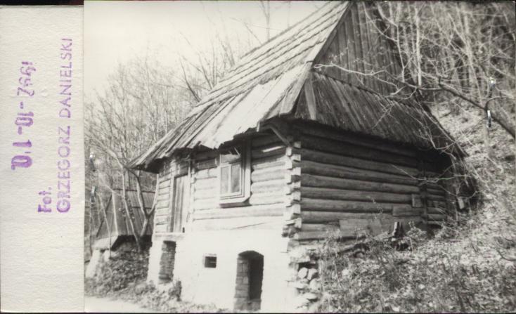 budynek mieszkalny, skan 2