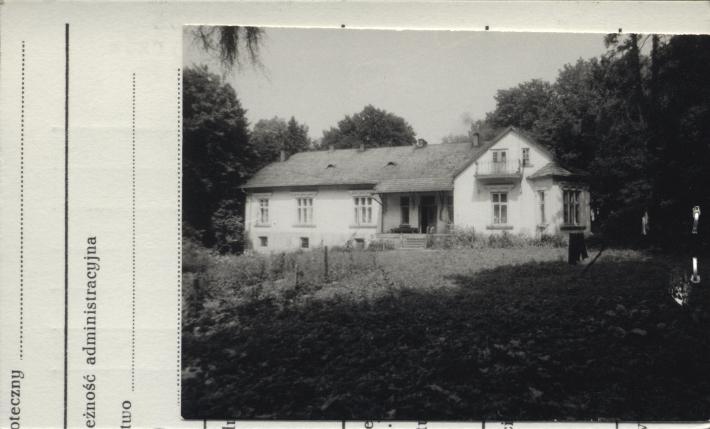 dwór, skan 2