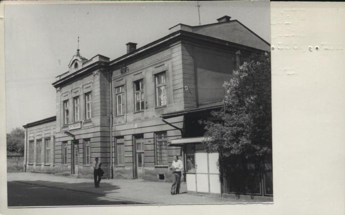 budynek stacji kolejowej Wieliczka, skan 2