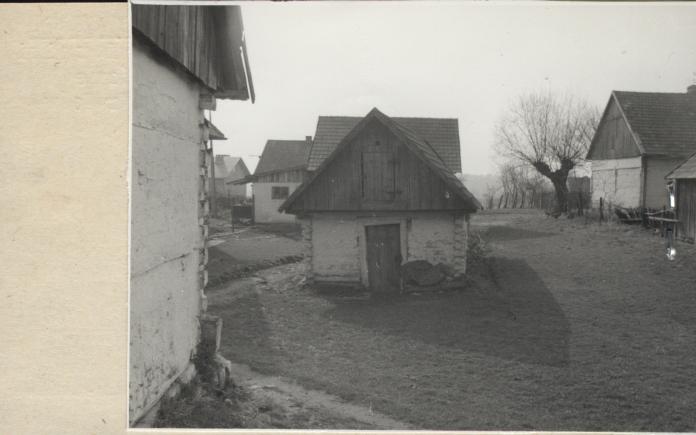 obórka, skan 2