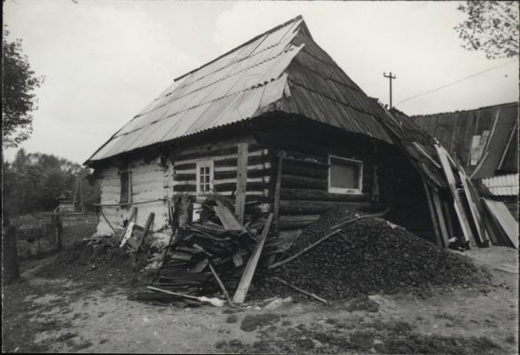 dom i zabudowania gospodarcze, skan 2