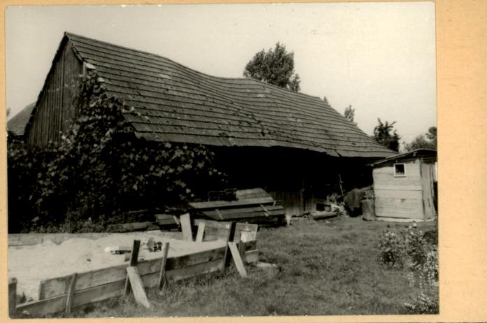 stodoła, skan 2