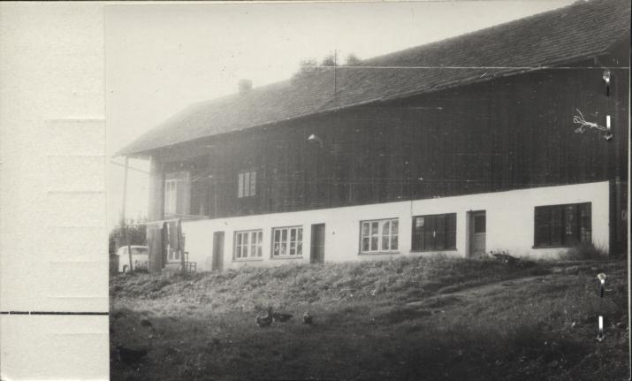 zespół dworski - budynek gospodarczy, skan 2