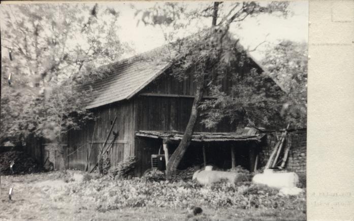 stodoła przy domu, skan 2
